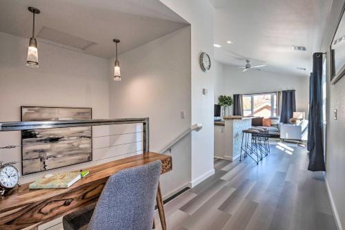 Modern Midtown Retreat Ski, Hike and Mtn Bike!