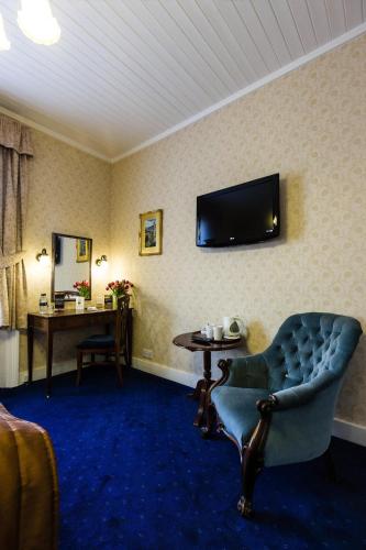Best Western Swiss Cottage Hotel - image 7