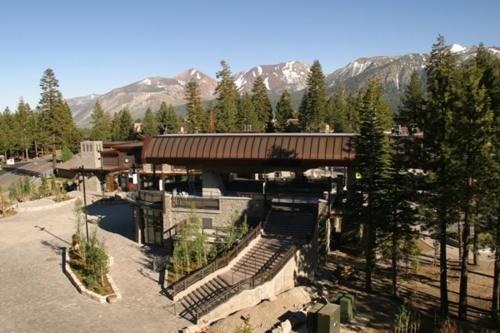 Village # 2416 - White Mountain Lodge - image 3