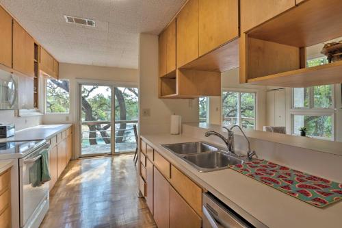 Spacious Lake Travis Home with Private Deck and Views! in Volente, USA