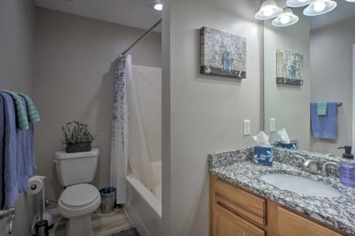 Cardinal Cove Condo Near Silver Dollar City! - image 6