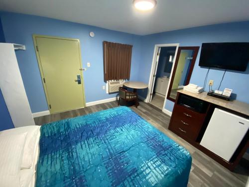 Red Carpet Inn & Suites Wrightstown in Wrightstown, USA