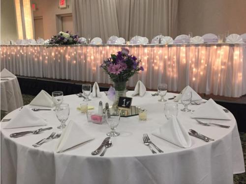 Banketisaal, Comstock Inn & Conference Center in Owosso