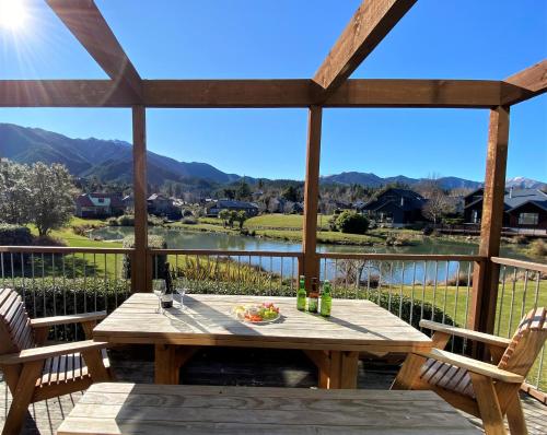 *** LAKE VILLA 459 *** Hanmer Springs