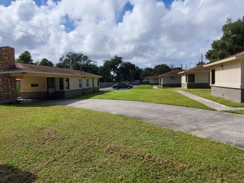 Travel Inn Daytona - image 7
