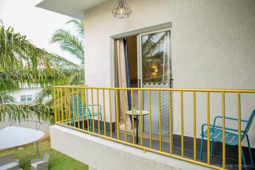 Instalaciones, Le Karé Ébène (Le Kare Ebene) in Cotonou