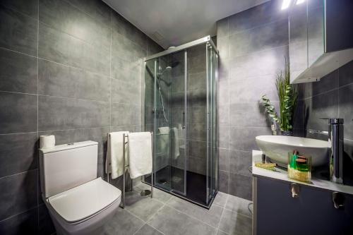 Apartahotel 5dos5 - Accommodation - Oviedo