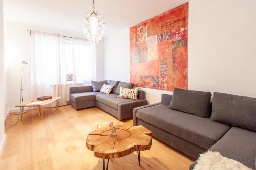 Modern & spacious apartment for up to 8 persons