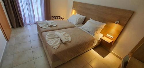 International Hotel - image 6