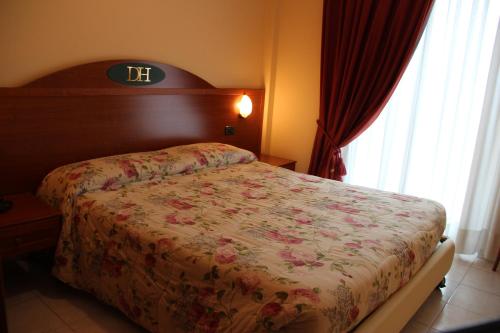 Demy Hotel