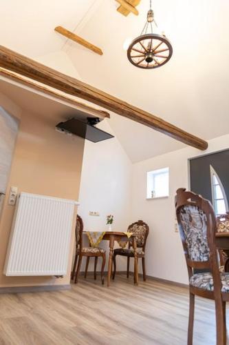 Gaststätte und Pension Zur Einkehr (Gaststatte und Pension Zur Einkehr) in Neustadt an der Orla