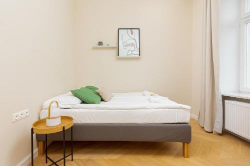 Apartments Warsaw Targowa by Renters - image 14