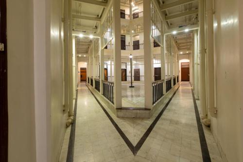 Alaprajzok, Grand Hotel Mumbai - Ballard Estate, Fort near Marine Drive