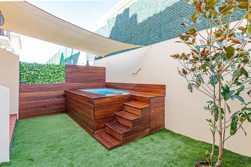 Swimming pool, Chalet Parque Tecnologico in Maqueda