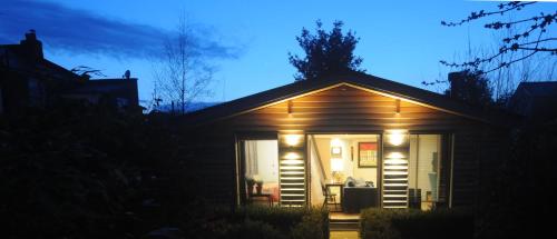 The Cabin, Cheltenham (fotografie 8)