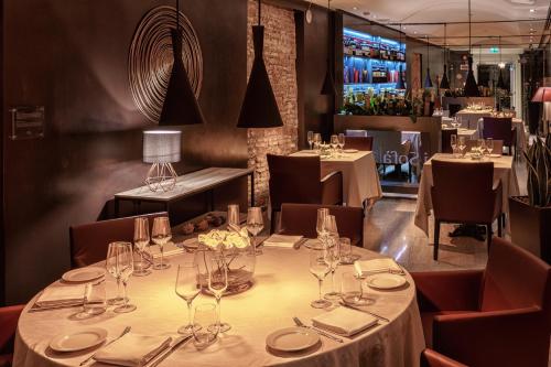 274921000 Hotel Indigo Rome - St. George by IHG