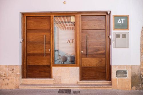. Apartamentos San Francisco - Centrico