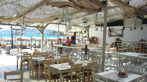 Seaside Apartment Poros