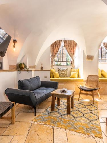 Flora Valley Boutique Hotel in Ein Karem