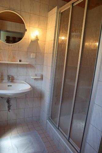 Ferienwohnungen Erntl - image 6
