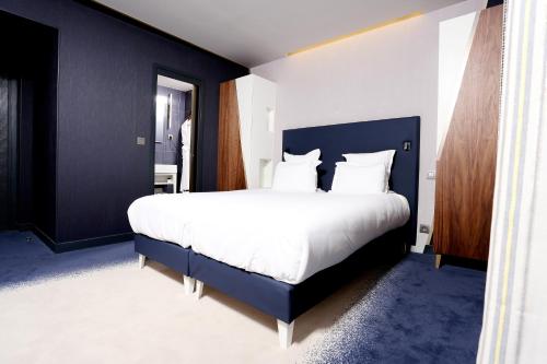 Hotel Le Malown – Paris, TX