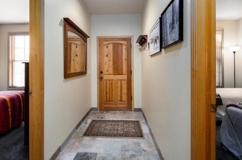 Corral at Breckenridge Columbine Condo 301E Near Slopes Main - image 8
