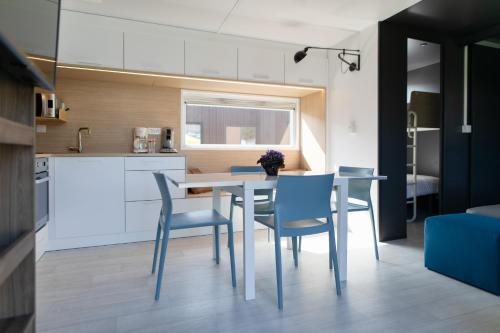 廚房, 度假公園克萊因東街酒店 (Holidaypark Klein Strand) in 雅貝克