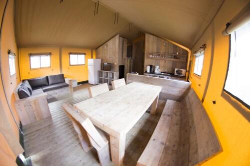 廚房, 度假公園克萊因東街酒店 (Holidaypark Klein Strand) in 雅貝克