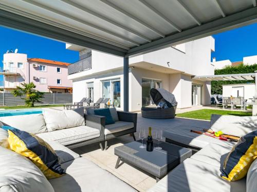 Holiday Home Villa Virtus by Interhome in Karigador