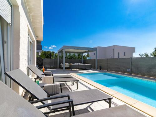 Holiday Home Villa Virtus - NVG360 by Interhome