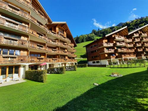 Appartement et studio, Val d'illiez, Savoie