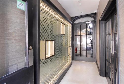 Park Avenue Baker Street - image 3