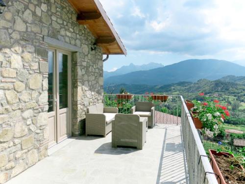 Apartment Caminetto - CNG177 by Interhome in Villa Collemandina
