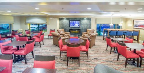 Holiday Inn Express Hotel & Suites Auburn, an IHG Hotel