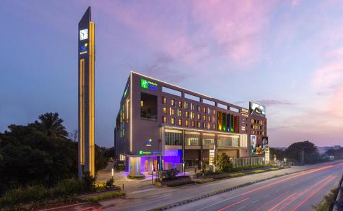 Holiday Inn Express & Suites Bengaluru Old Madras Road by IHG, Bengalúr