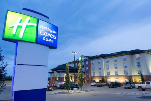 Holiday Inn Express & Suites Drayton Valley By IHG - 숙소 외관
