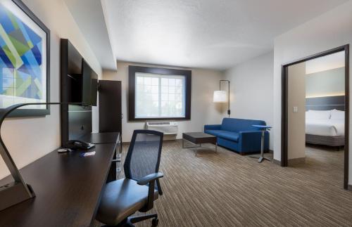 Holiday Inn Express Hotel & Suites Eugene Downtown - University