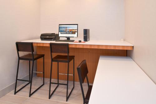 Holiday Inn Express & Suites Austin NW - Lakeline by IHG in Austin, USA