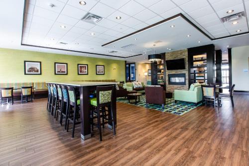 Holiday Inn Express & Suites Spruce Grove - Stony Plain, an IHG Hotel