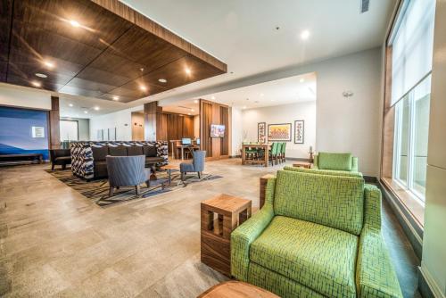 المنظر الخارجي, Holiday Inn Express & Suites West Edmonton-Mall Area By IHG in Edmonton (AB)