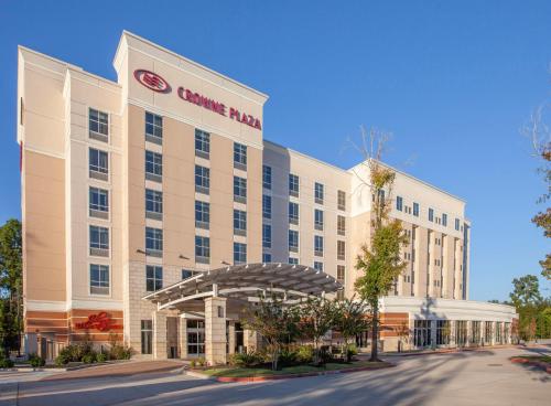 Crowne Plaza Shenandoah - The Woodlands