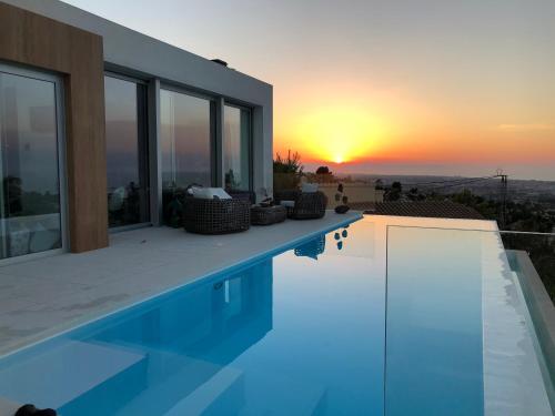 Swimming pool, Villa Infinity Denia in Altomira