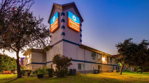 SureStay Plus Hotel by Best Western Ft Worth Benbrook