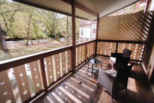 Riverbend Motel & Cabins - 주변 환경