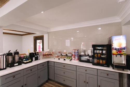 Riverbend Motel & Cabins - 식음료(F&B)