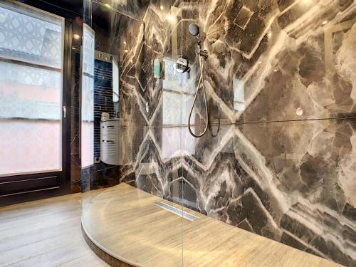 Nestor&Jeeves - LOU FRANCESCAN - Old Town - Close sea - Place St Francois - main image