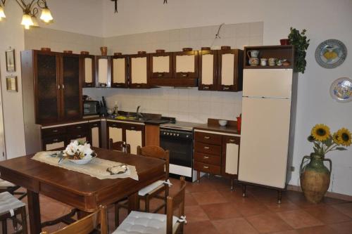 Basilicata Host To Host - Storia, Mare E Relax - La Casa Che Cercate - - Pisticci