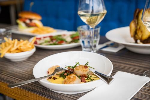 Food and beverages, Prominent Inn Hotel in Noordwijk