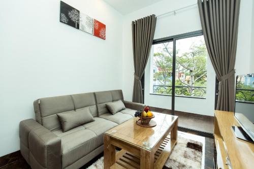 One Bedroom Apartment