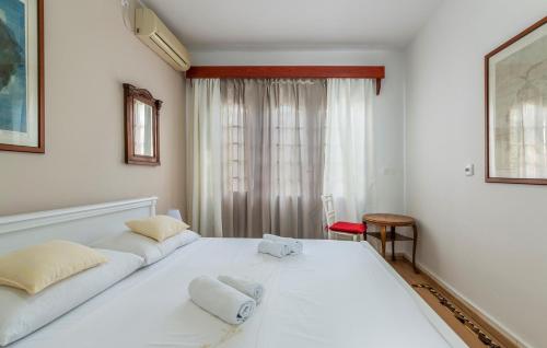 House Peresiji - image 9